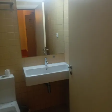 Telhado Solitario Apartman *
