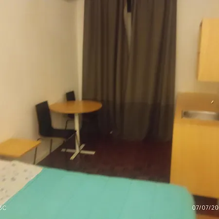 Telhado Solitario Lägenhet Oporto